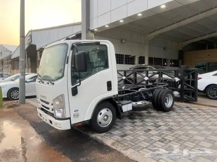 ايسوزو دينا 3.طن 2024 عرض تقصيد او كاش 1 4