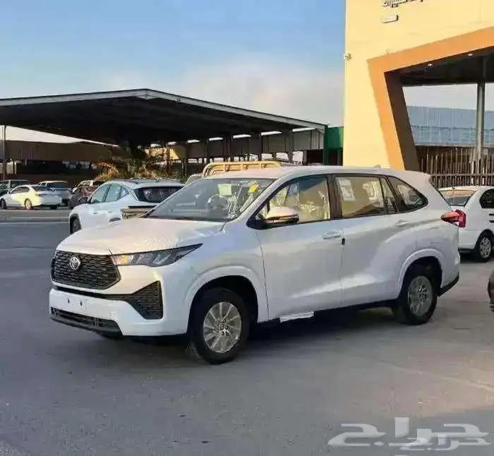 تويوتا انوفا ستاندر بنزين 2026 0