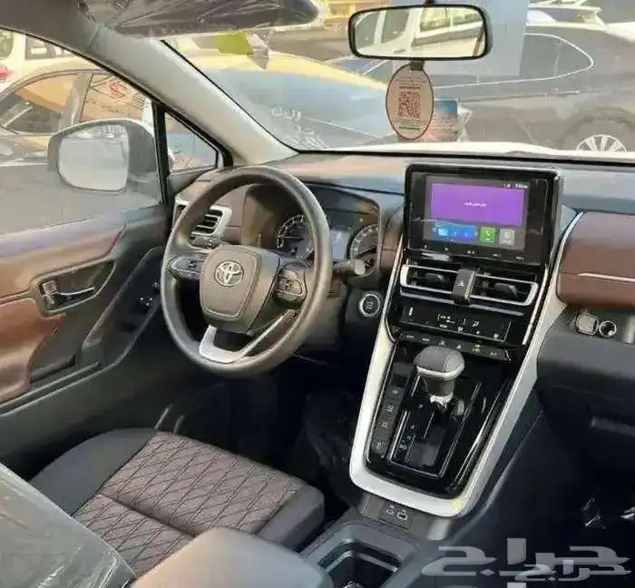 تويوتا انوفا ستاندر بنزين 2026 7