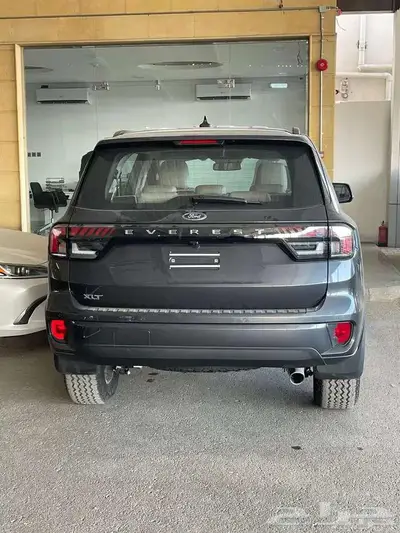 فورد ايفريست XLT نص فل بنزين 2025 متوفر جميع الالون index