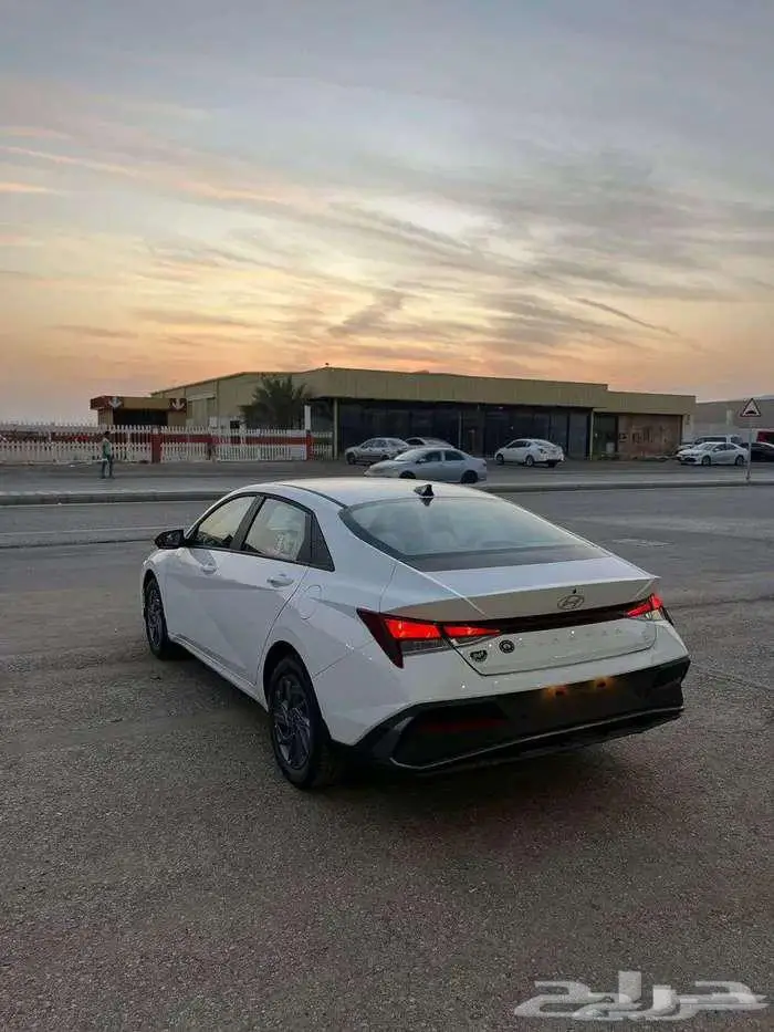 هواندي النتراء سمارت محرك 2000 موديل2026 14