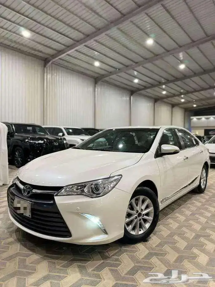 كامرى شبه الجديد موديل 2017 2