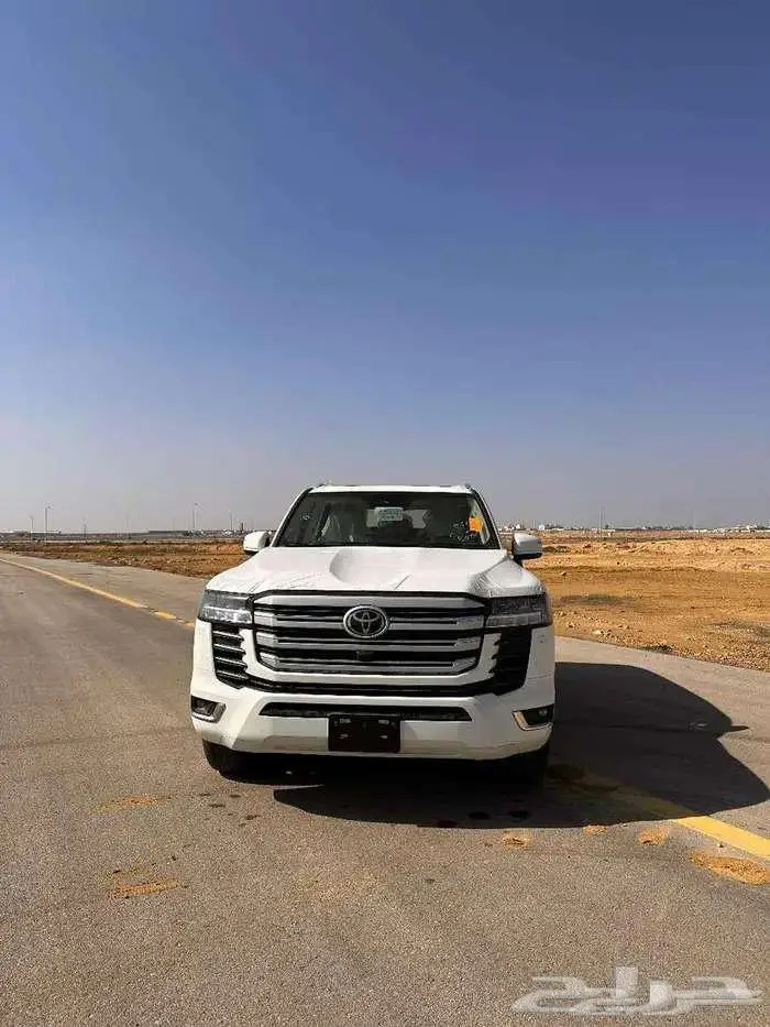 تويوتا لاند كروزر جي اكس ار 4 2025 باقل الاسعار 3