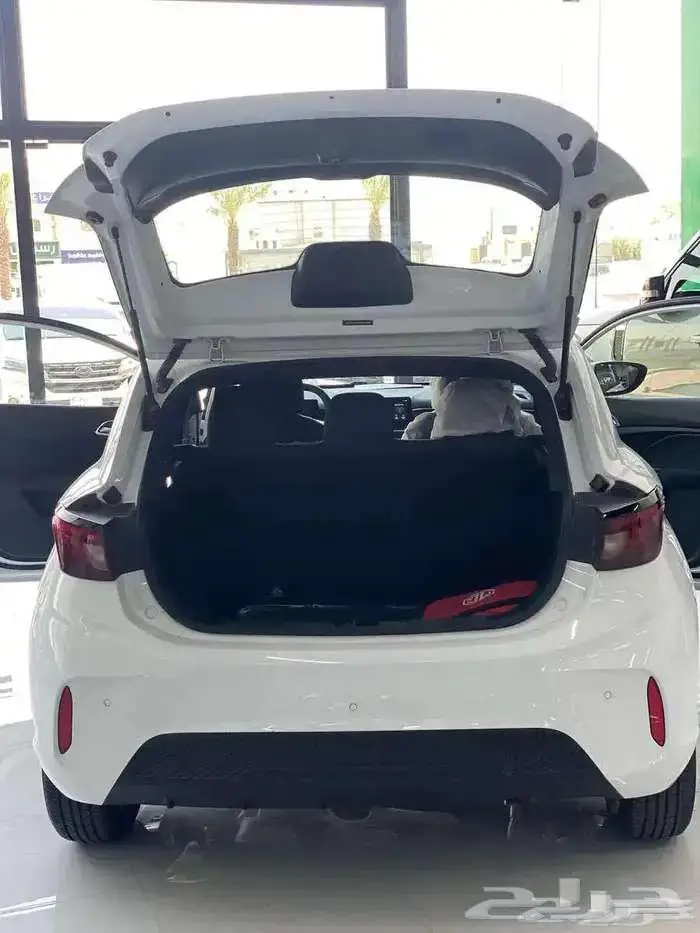 ام جى 3 ستاندر موديل 2025 بأفضل سعر 8