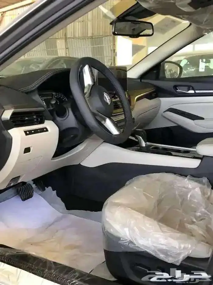 نيسان التيما نص فل SV موديل 2025 متوفر لدى الحسن 4