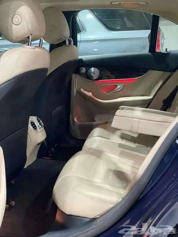 مرسيدس C300 15