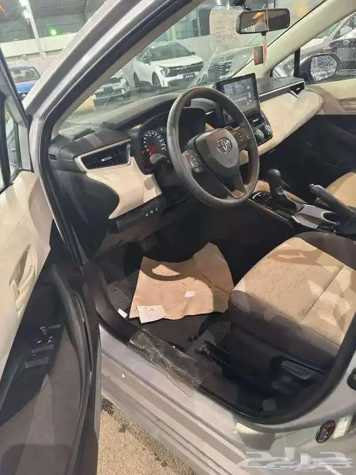 تويوتا كورلا فل 2000 سي سي فتحه سقف موديل 2025 8