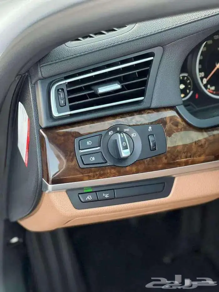 بي ام دبليو 740Li 2013 (كاش او دفعات) 11