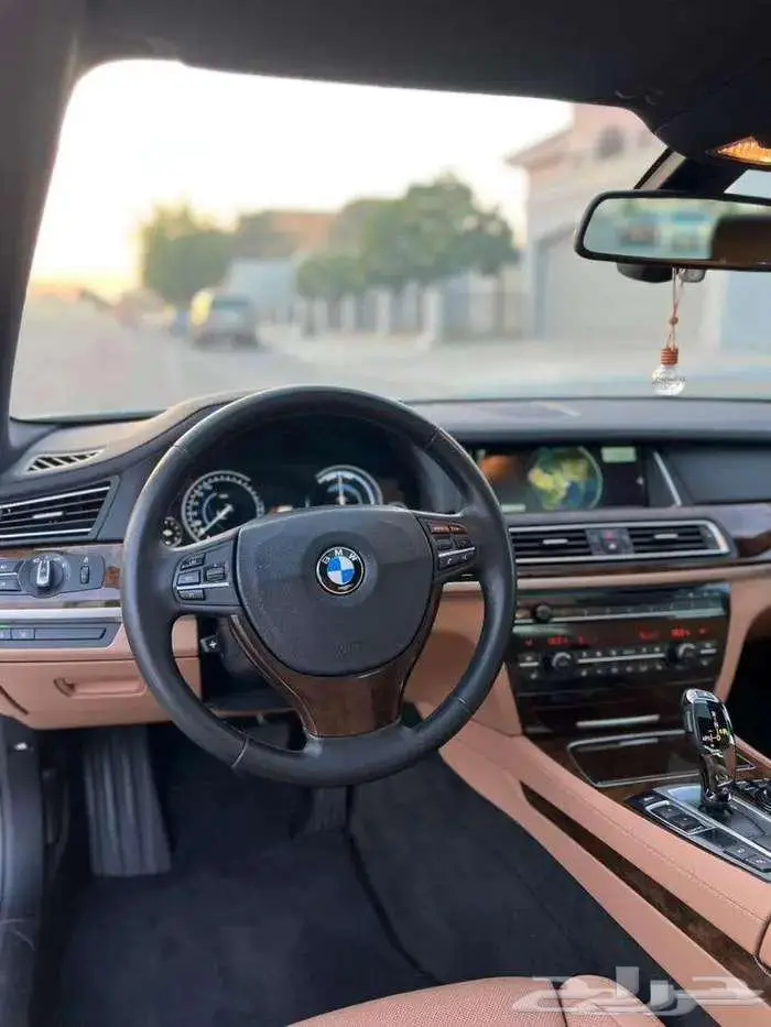 بي ام دبليو 740Li 2013 (كاش او دفعات) 8