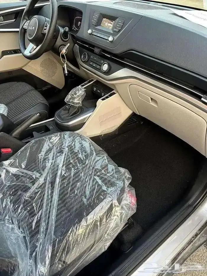 كيا كارينز استاندر 2025 عروض نهايه السنه كاش واقساط 3