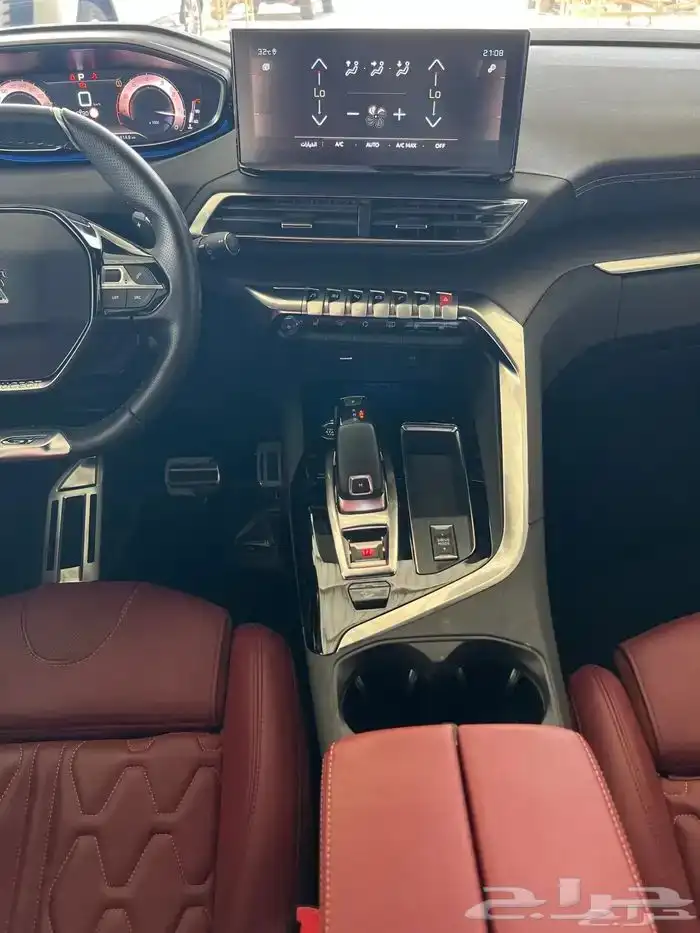 بيجو 3008 2023 GT سعودي ماشي 12 الف قمة فالنظافة 9