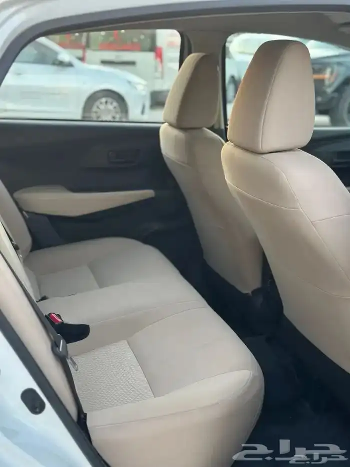 تويوتا يارس 2023 10