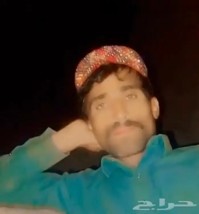 أريد عمل سائق ولكن لا أملك رخصة سعودية وسأعمل حتى لو كانت وظ 0