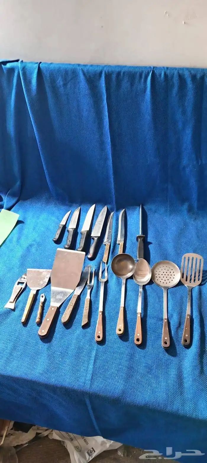 طقم سكاكين ومغارف صناعة ياباني 0