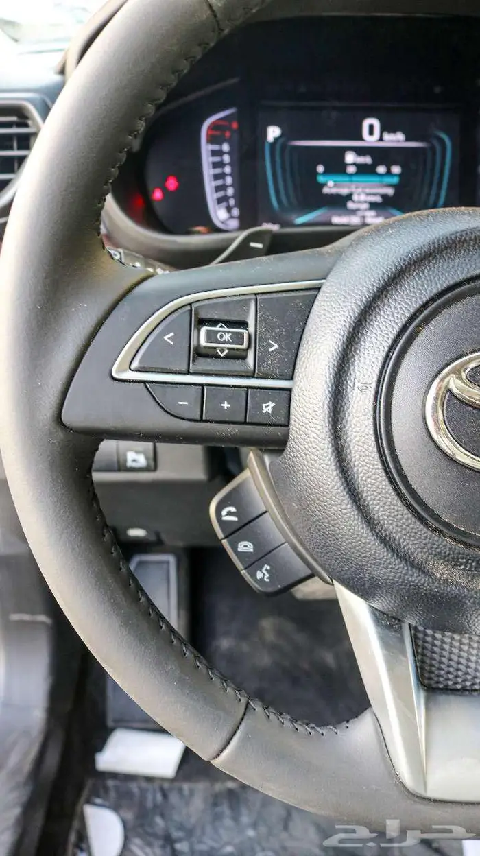 تويوتا اوربان كروز استندر 2026 متوفر جميع الالوان كاش اقساط 9