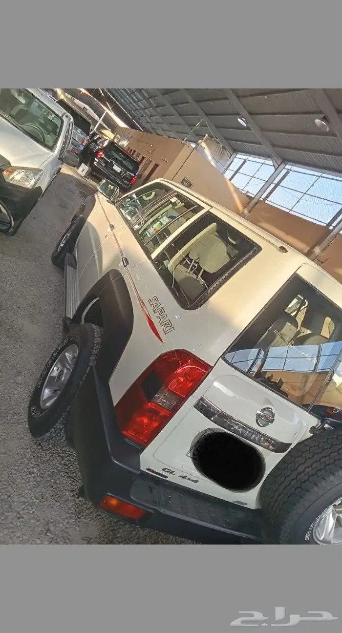 نيسان باترول موديل 2021ممشى 74000جوال 2