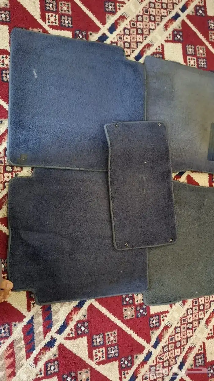 فرشات ودعسات أرضية مرسيدس 126 موديل 1990 1