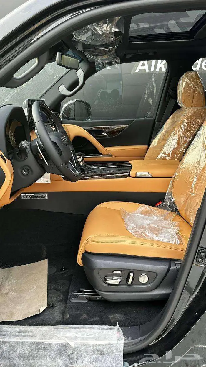 لكزس ال اكس 600 2025 لد عبد المجيد الخضر 14