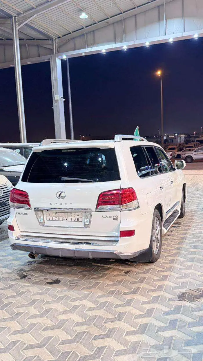 لكزس مستخدم موديل 2010 ممشي 487 18