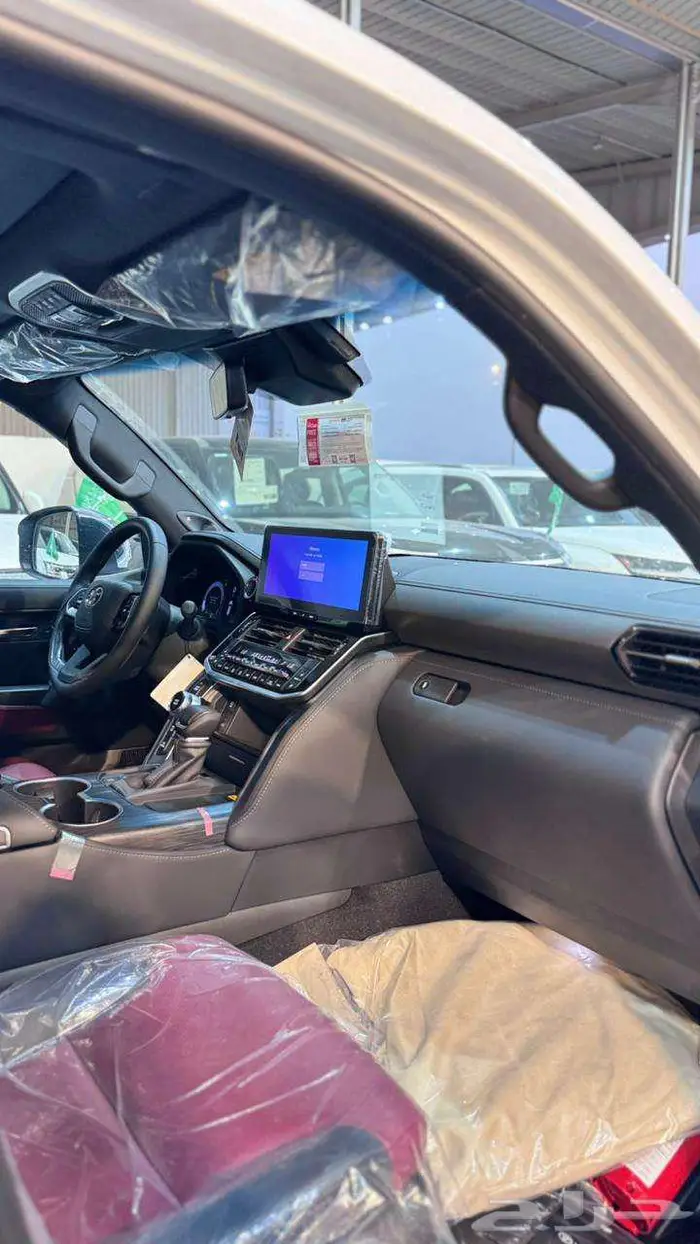 VXR فل كامل قطري 2025 9