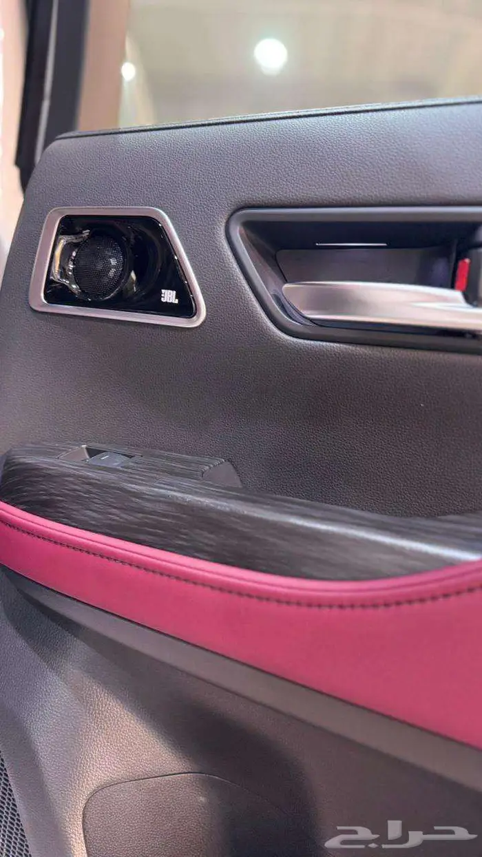 VXR فل كامل قطري 2025 21