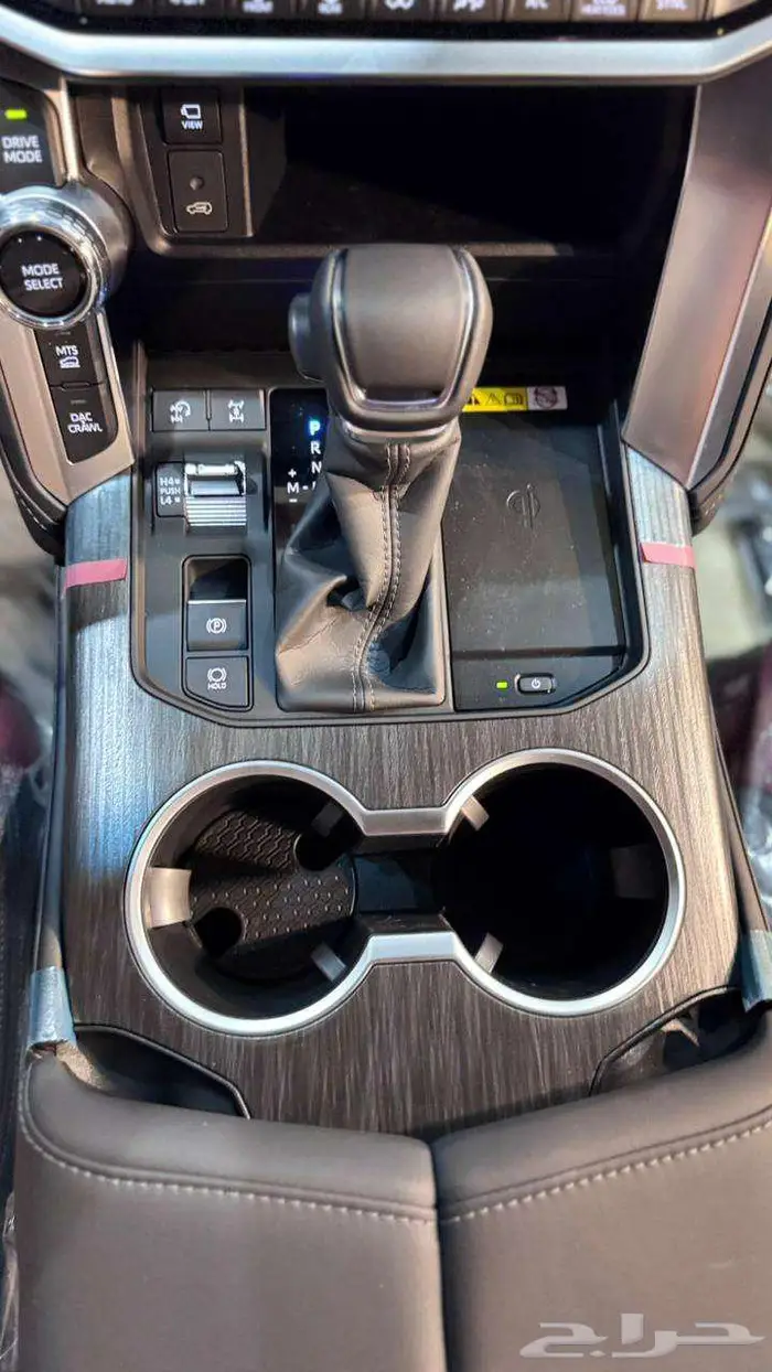 VXR فل كامل قطري 2025 6