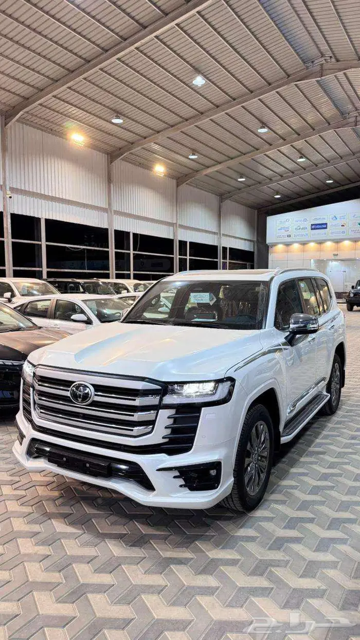 VXR فل كامل قطري 2025 2