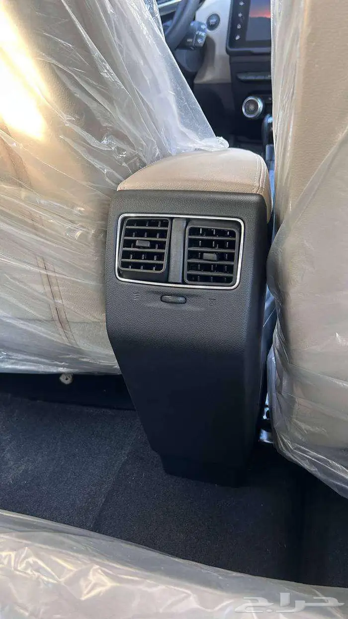 رينو داستر 2024 نص فل 12