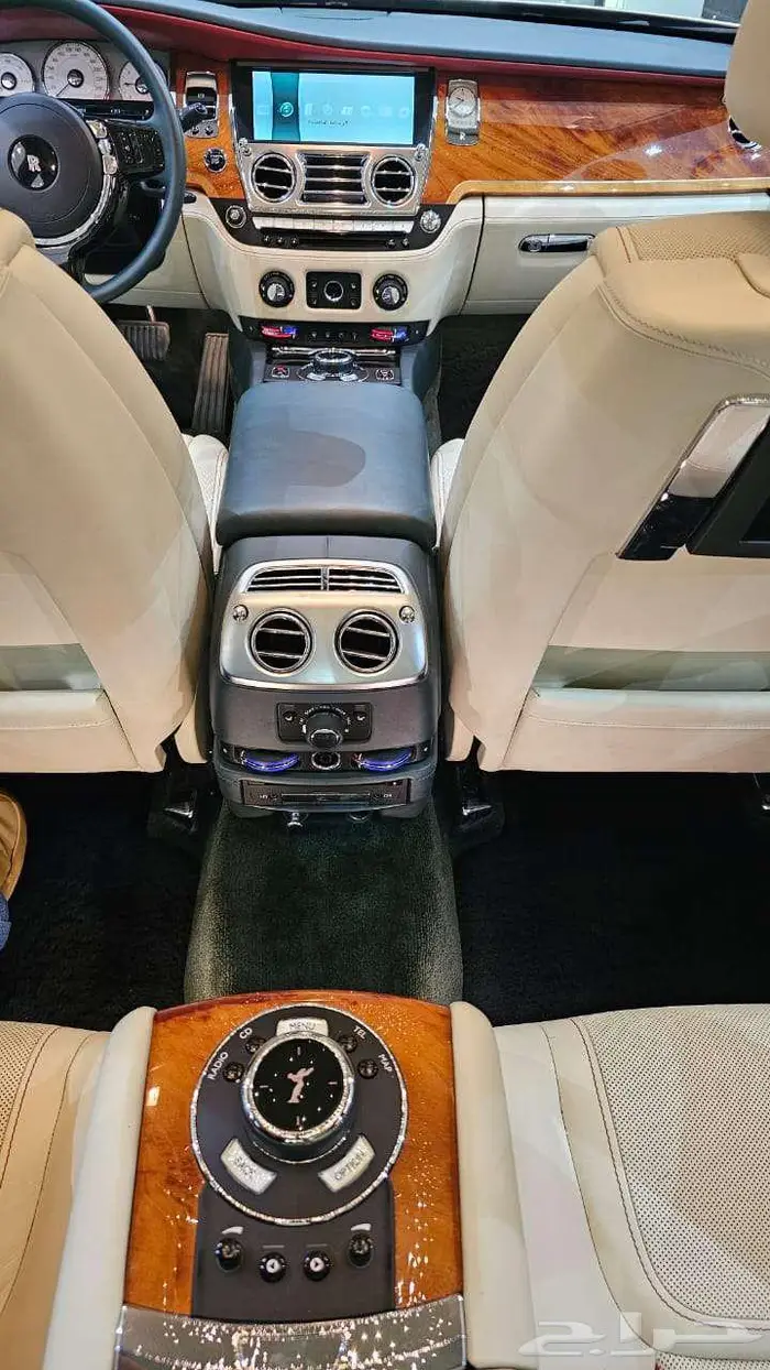 رولز رويس قوست 2017 سعودى 10