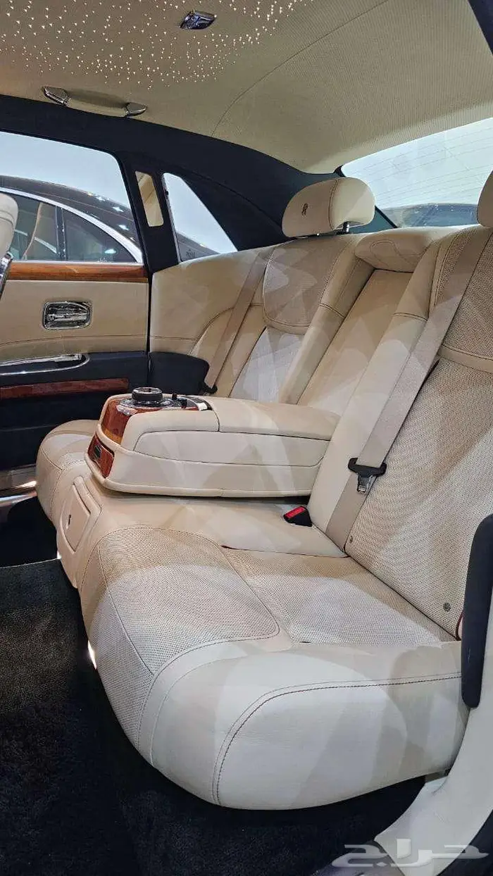 رولز رويس قوست 2017 سعودى 12