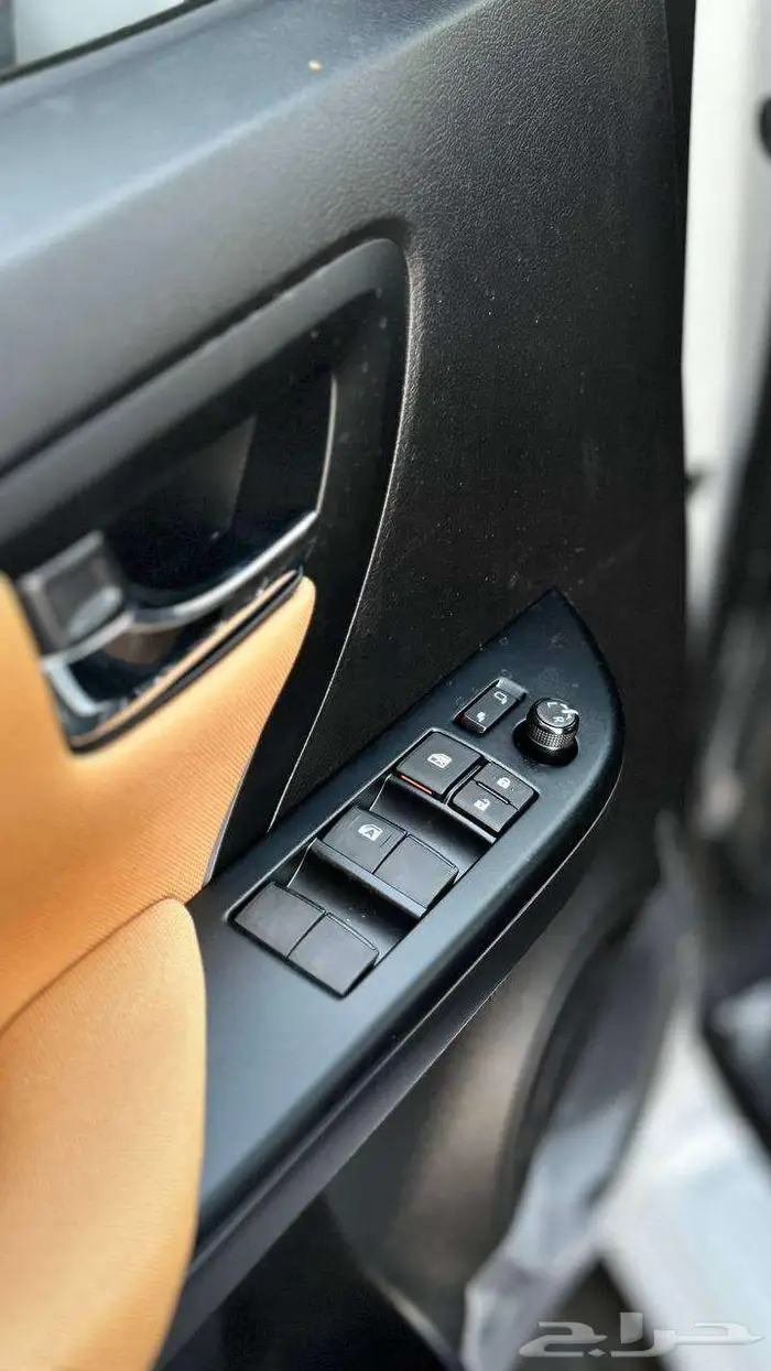 تويوتا فورشنر بنزين دبل 6