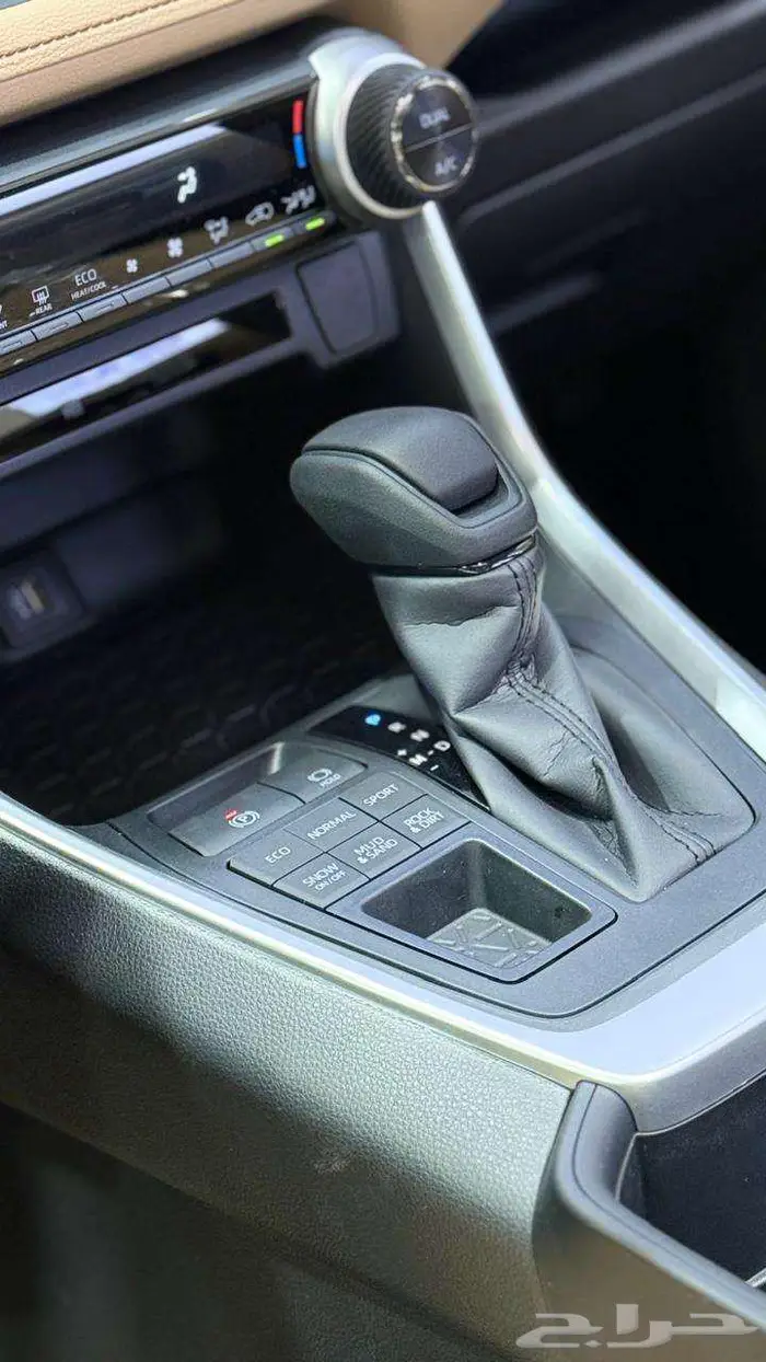 تويوتا راف فور XLE سعودي 2025 4