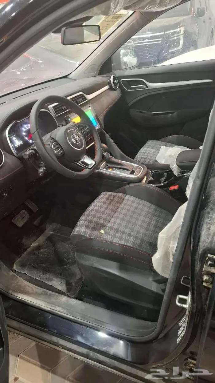 ام جي ZS استاندر 2023 4