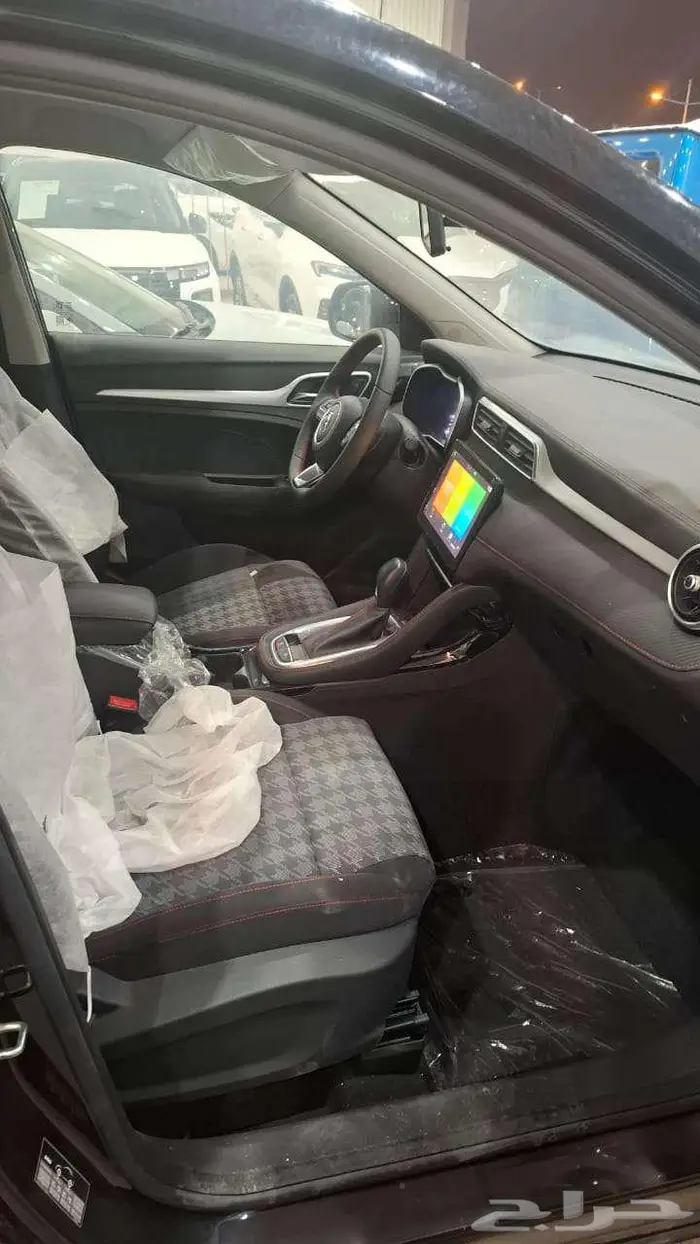 ام جي ZS استاندر 2023 7