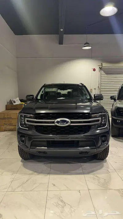 فورد أيفرست XLT بنزين موديل 2025 index