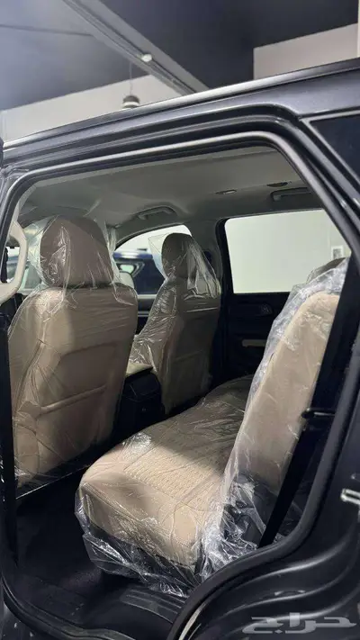 فورد أيفرست XLT بنزين موديل 2025 index