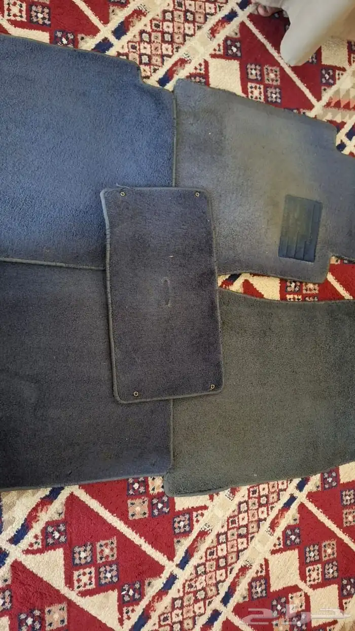 فرشات ودعسات أرضية مرسيدس 126 موديل 1990 2