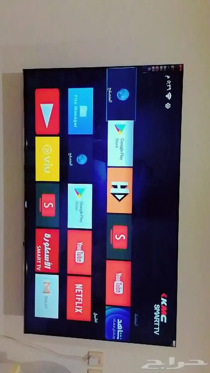 شاشه 70 بوصه اسمارت شبه جديده بي كيسه 2
