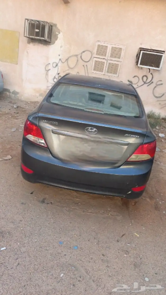 سياره هواندي اكسنت 2013 تماتيك حصلت فيها حدث المكينه سليمه م 1