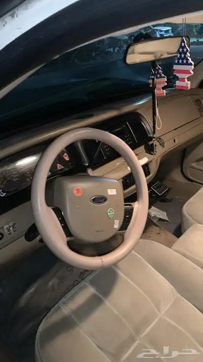 فوورد كراون فكتوريا 2010 index