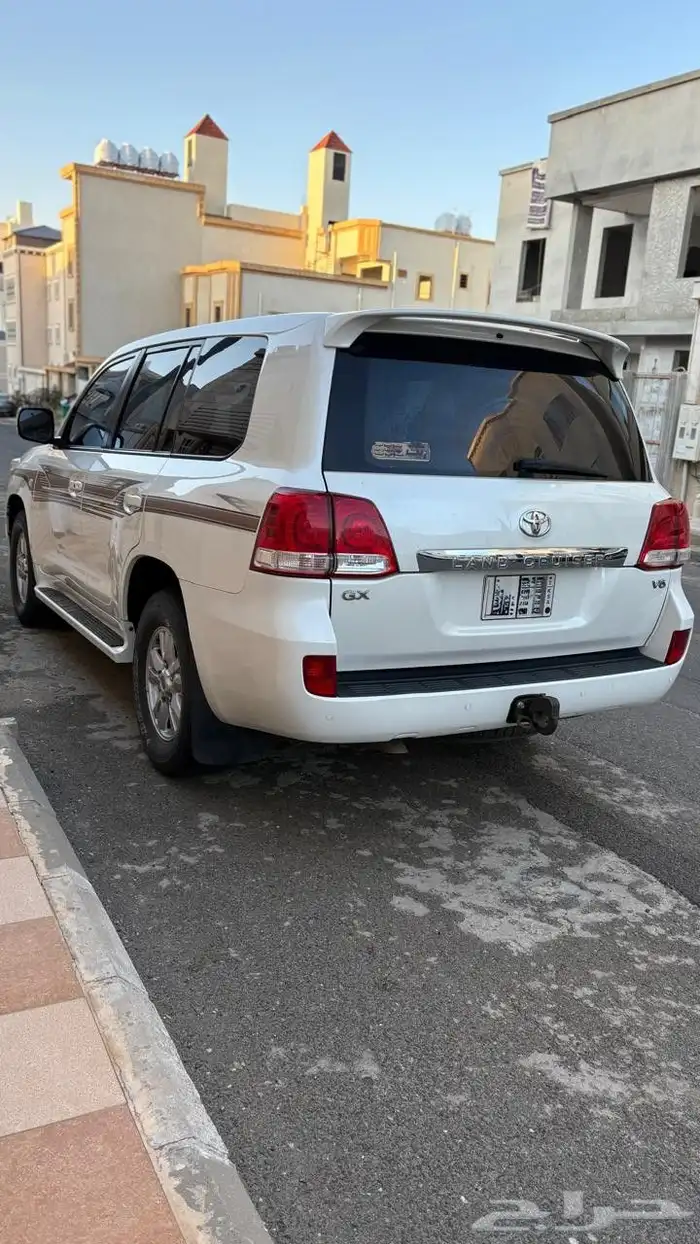 لاندكروزر جيب مخزززن 2008 24