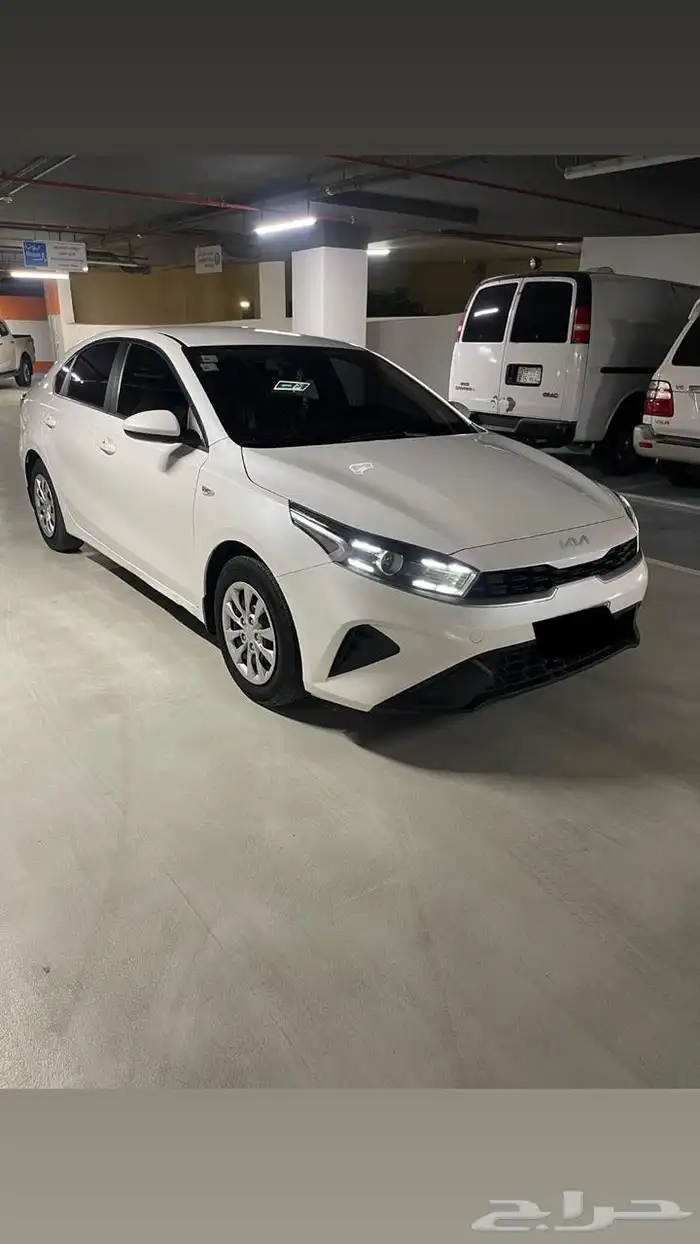 كيا سيراتو 2022 2