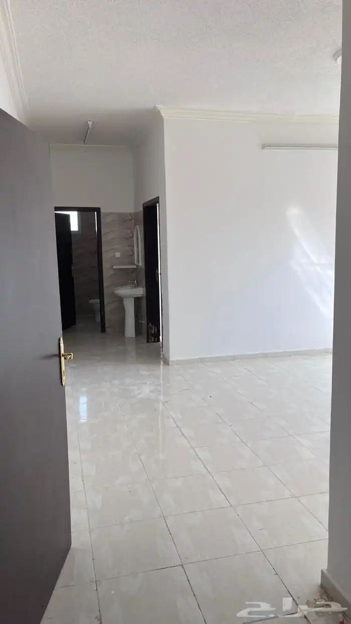 شقة للإيجار حي الرمال 2