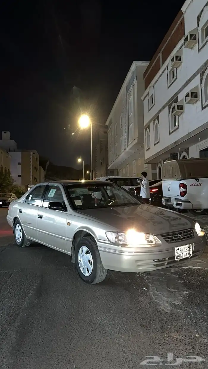 كامري 2002 قير عادي 2