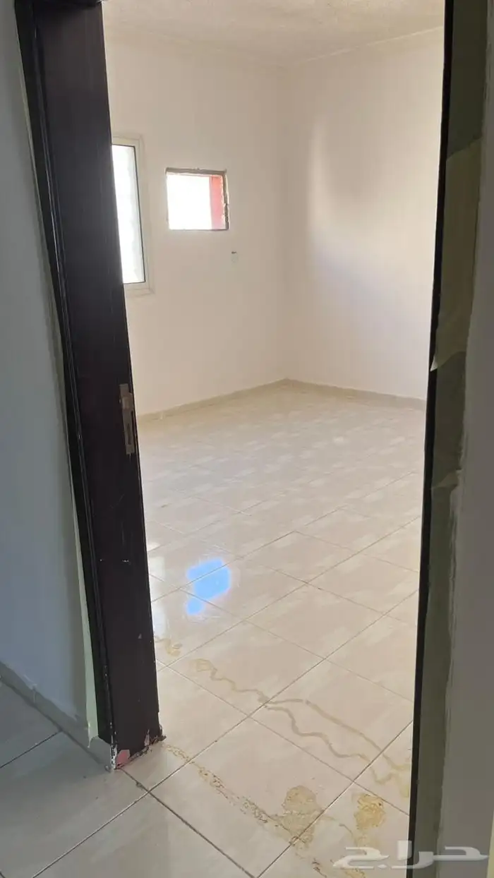 شقة للإيجار حي الرمال 16