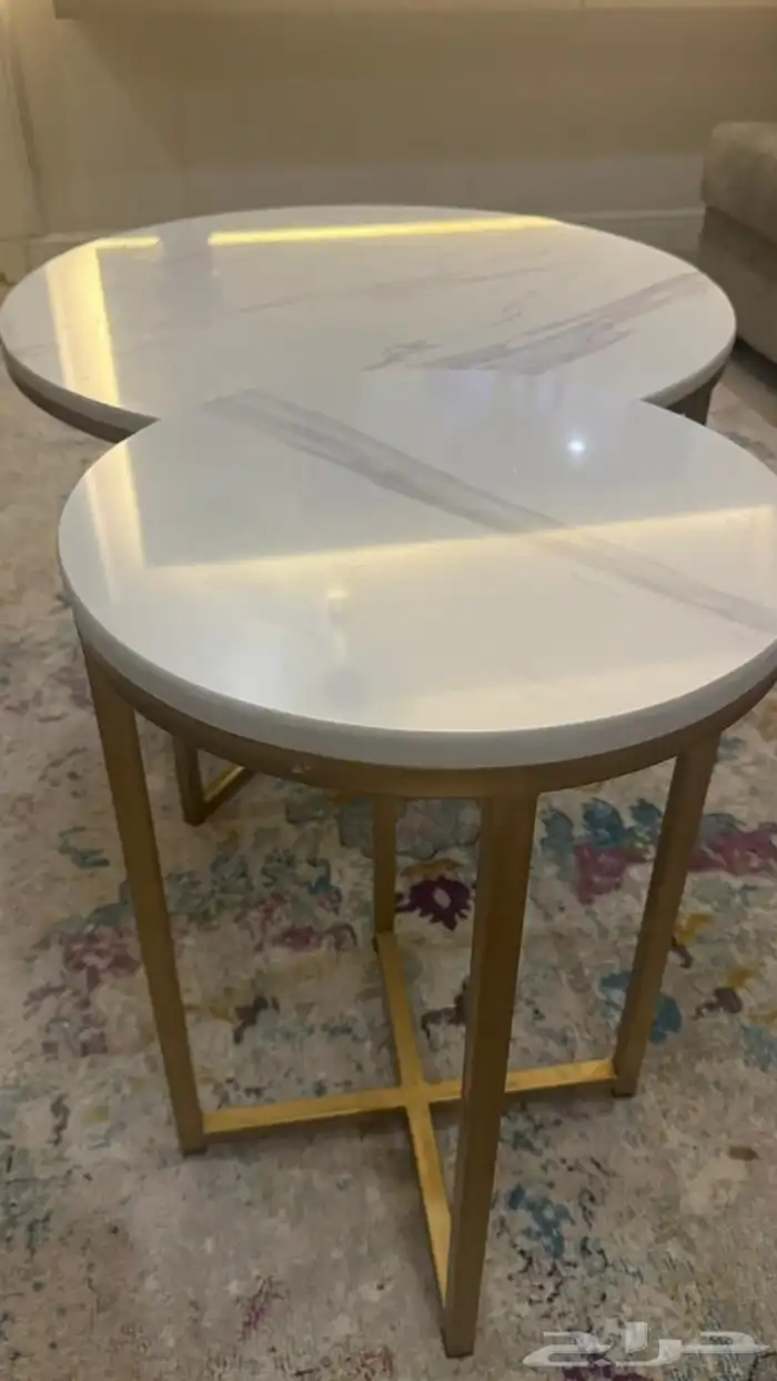 طاولتين رخام كبيره وجانبيه 150 الموقع صامطه 0