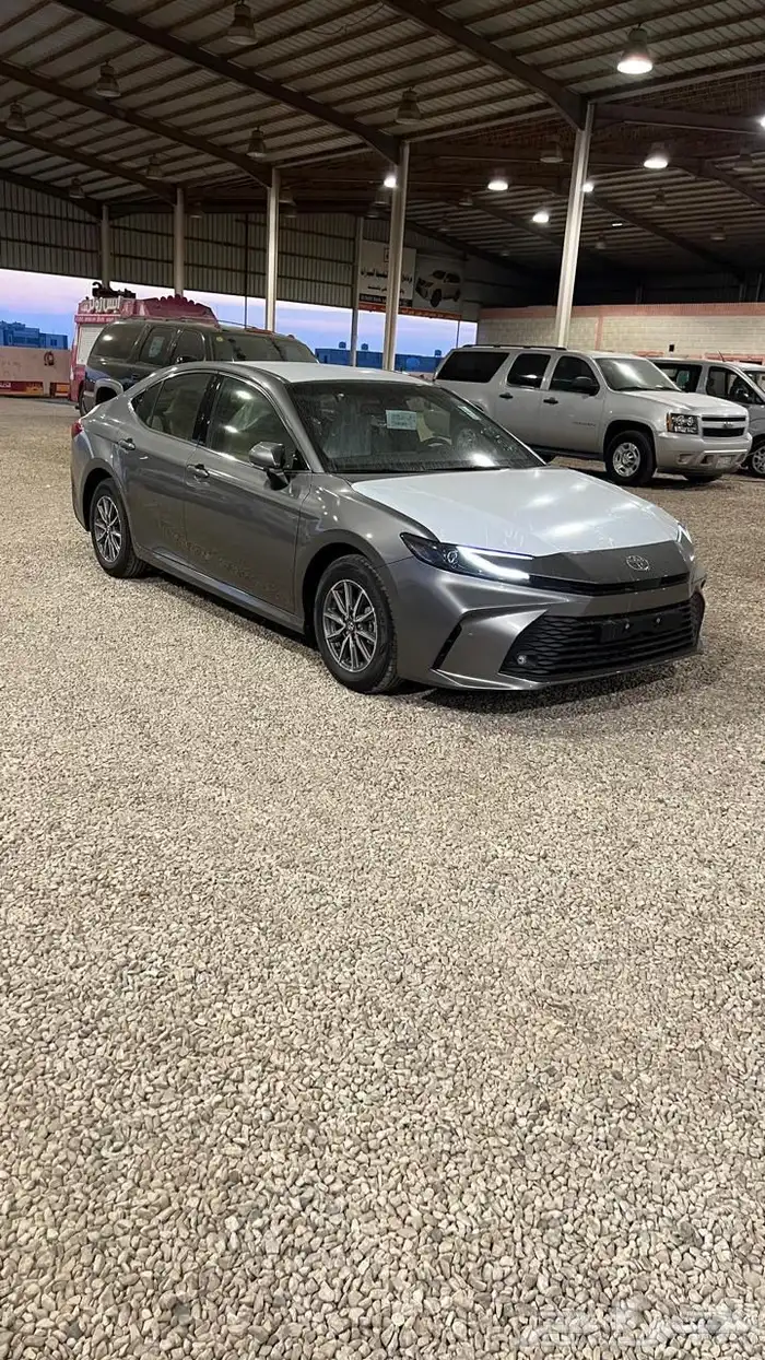 كامري 2025 سعودي بنزين E 4