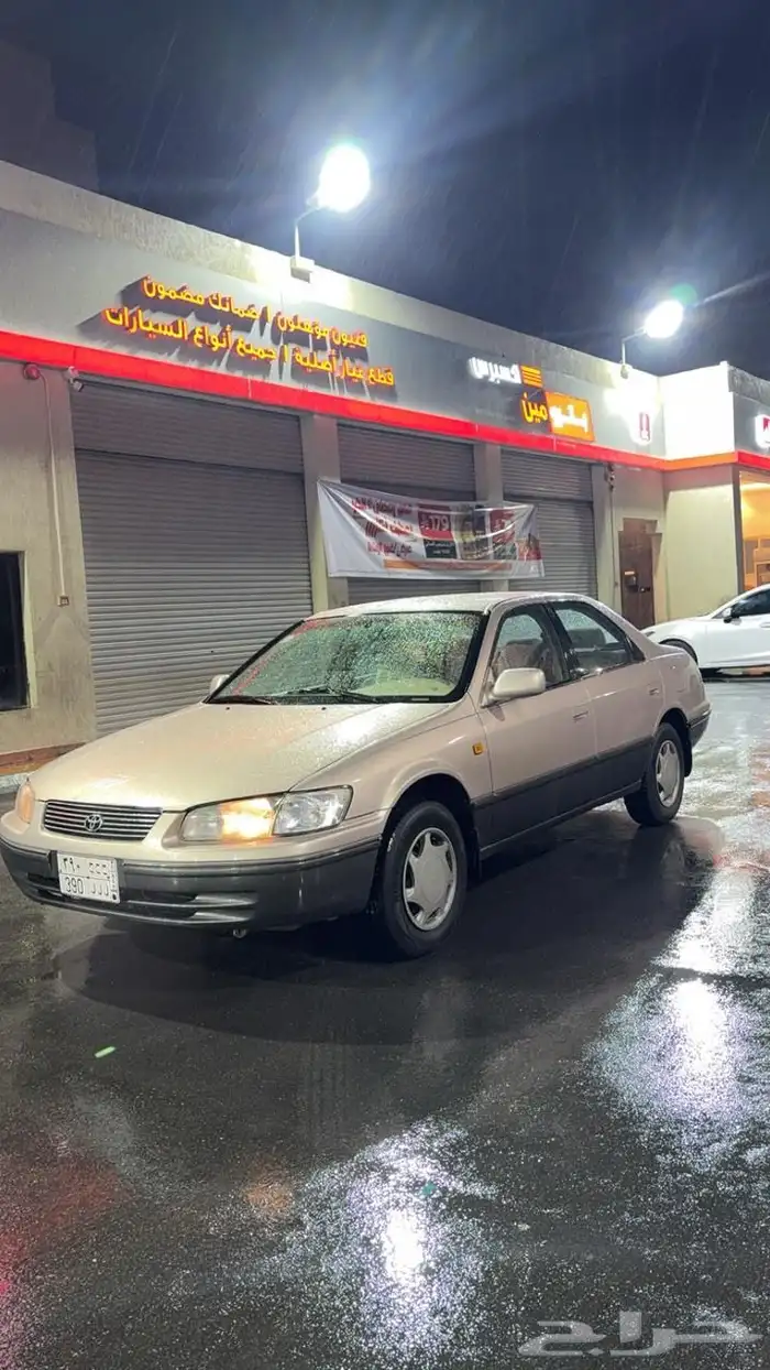 البيع كامري 6