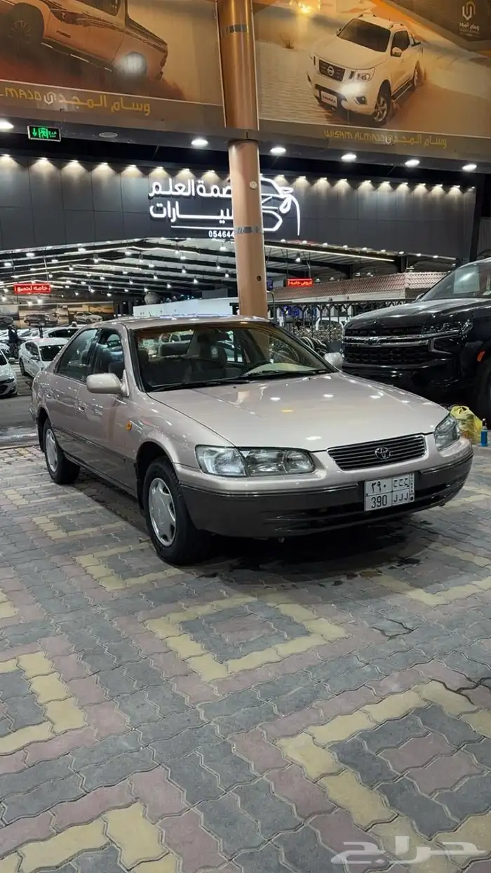 البيع كامري 8