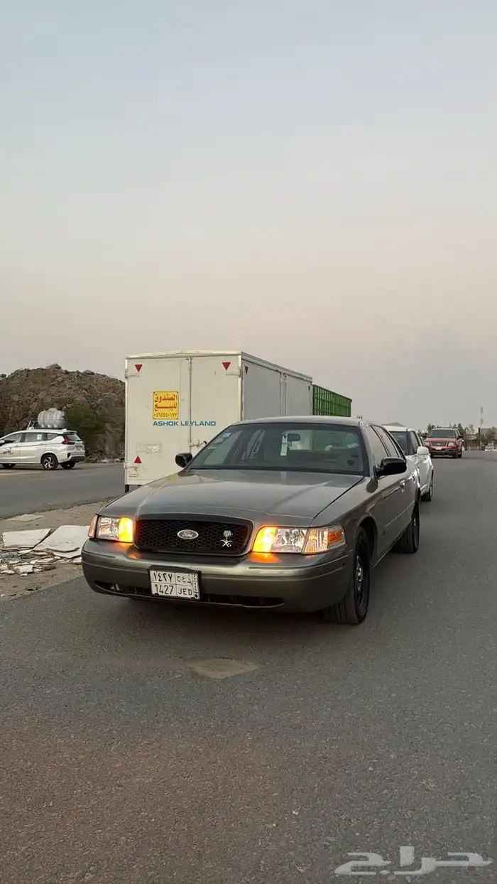 فورد فكتوريا 12